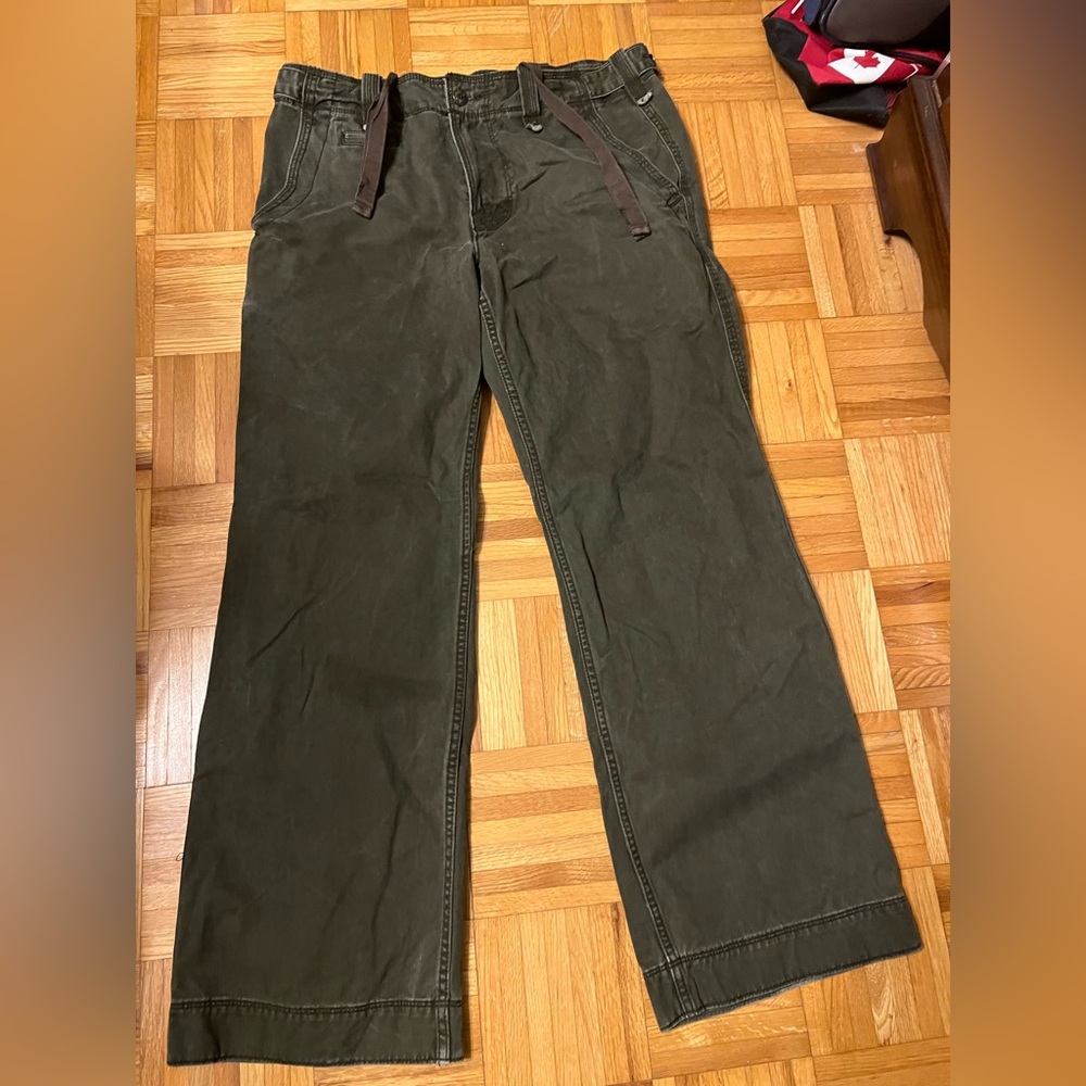 Men's DH3 36x32 wide legged pants